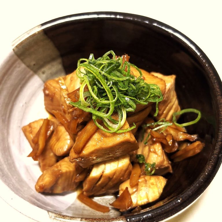 まぐろの角煮　（湯浅醤油 煮つけ醤油 濃口を使用したレシピ）